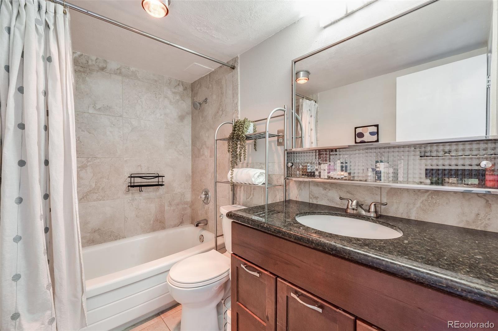 MLS Image #17 for 1121  albion street 803,denver, Colorado