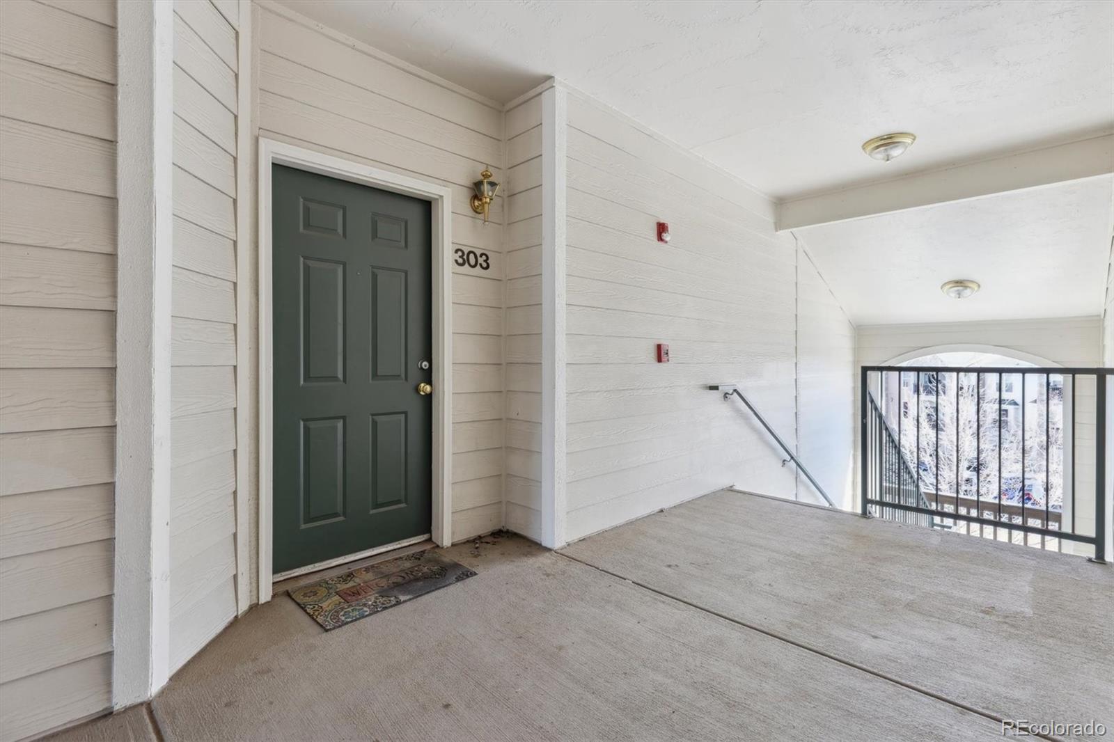 MLS Image #2 for 18989 e warren drive g303,aurora, Colorado