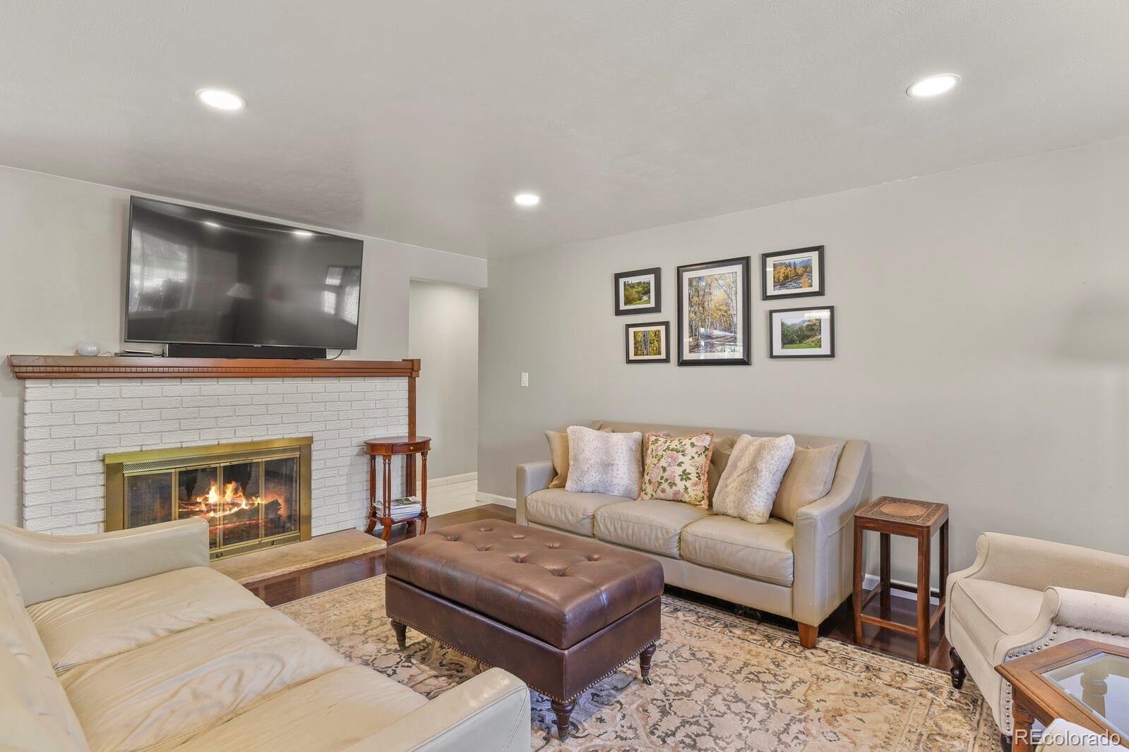 MLS Image #5 for 6392 s lafayette street,centennial, Colorado