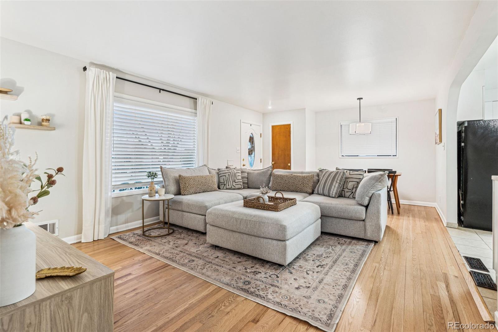 MLS Image #6 for 7131  raritan street,denver, Colorado