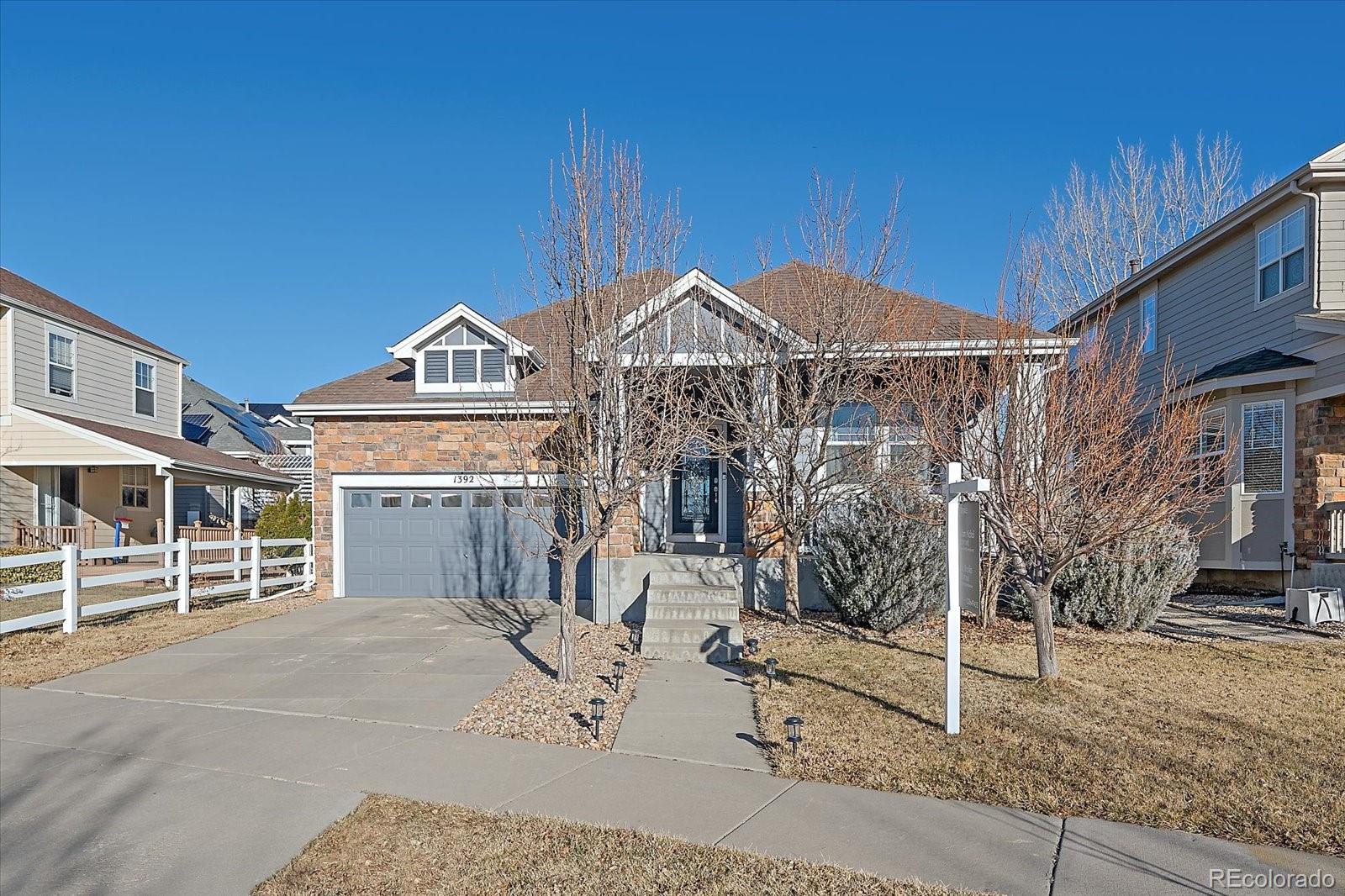 MLS Image #3 for 1392 s duquesne circle,aurora, Colorado