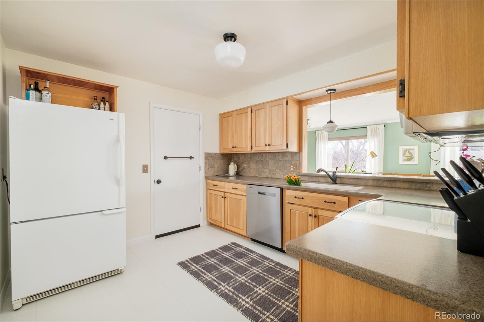 MLS Image #42 for 966 s johnson street,lakewood, Colorado