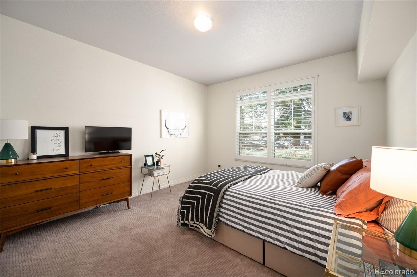 MLS Image #20 for 111 s monroe street,denver, Colorado