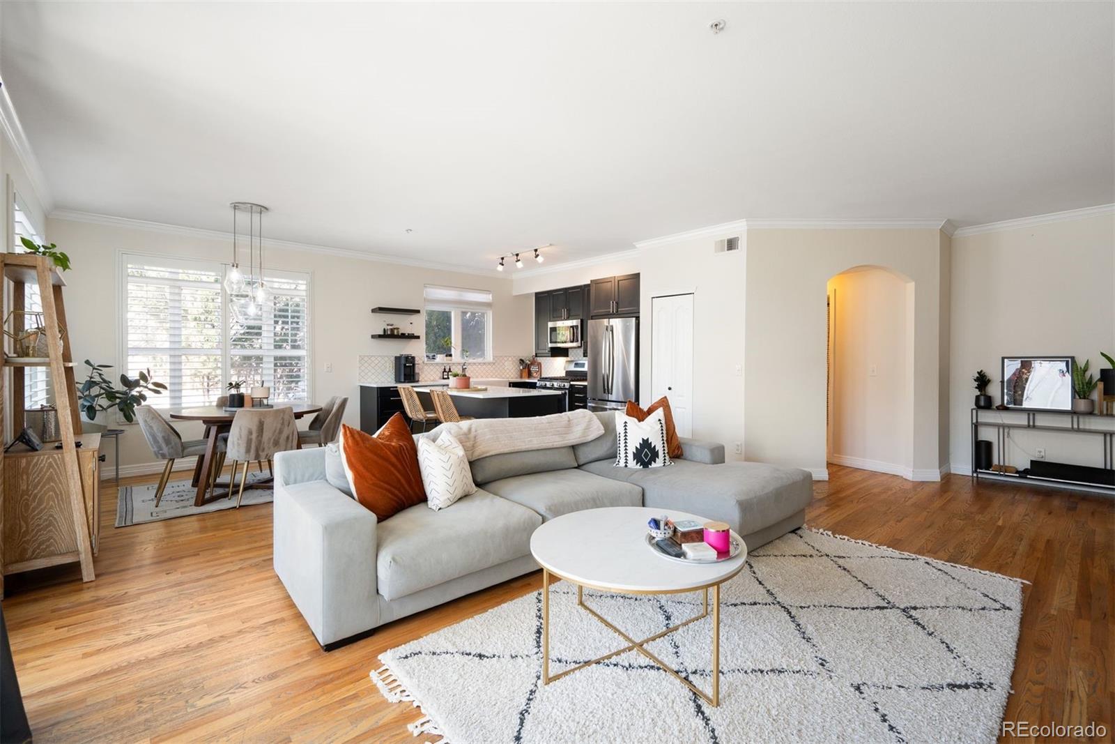 MLS Image #5 for 111 s monroe street,denver, Colorado