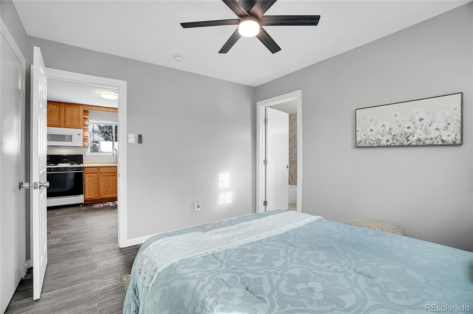 MLS Image #7 for 3190 w hawthorne place,denver, Colorado