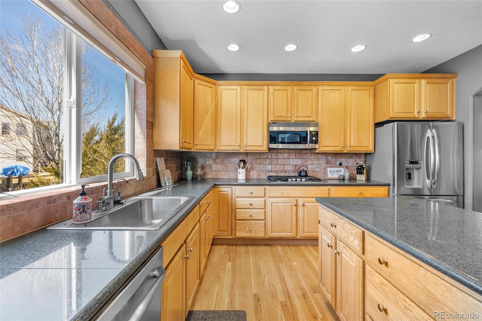 MLS Image #11 for 6445 s telluride street,aurora, Colorado