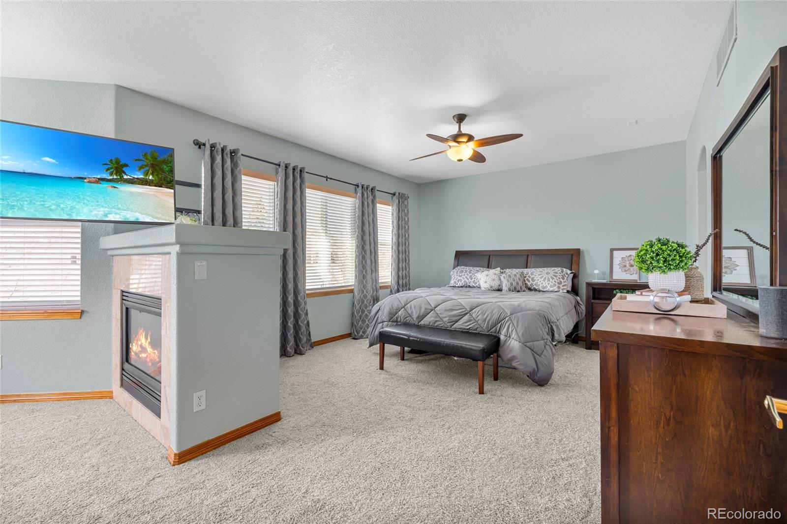 MLS Image #16 for 6445 s telluride street,aurora, Colorado