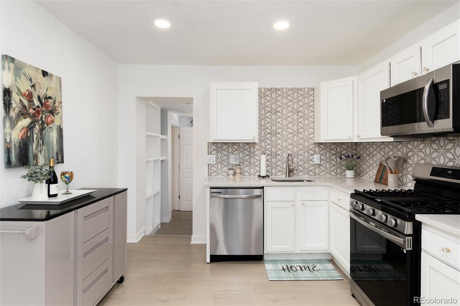 MLS Image #10 for 6005 e iowa avenue,denver, Colorado