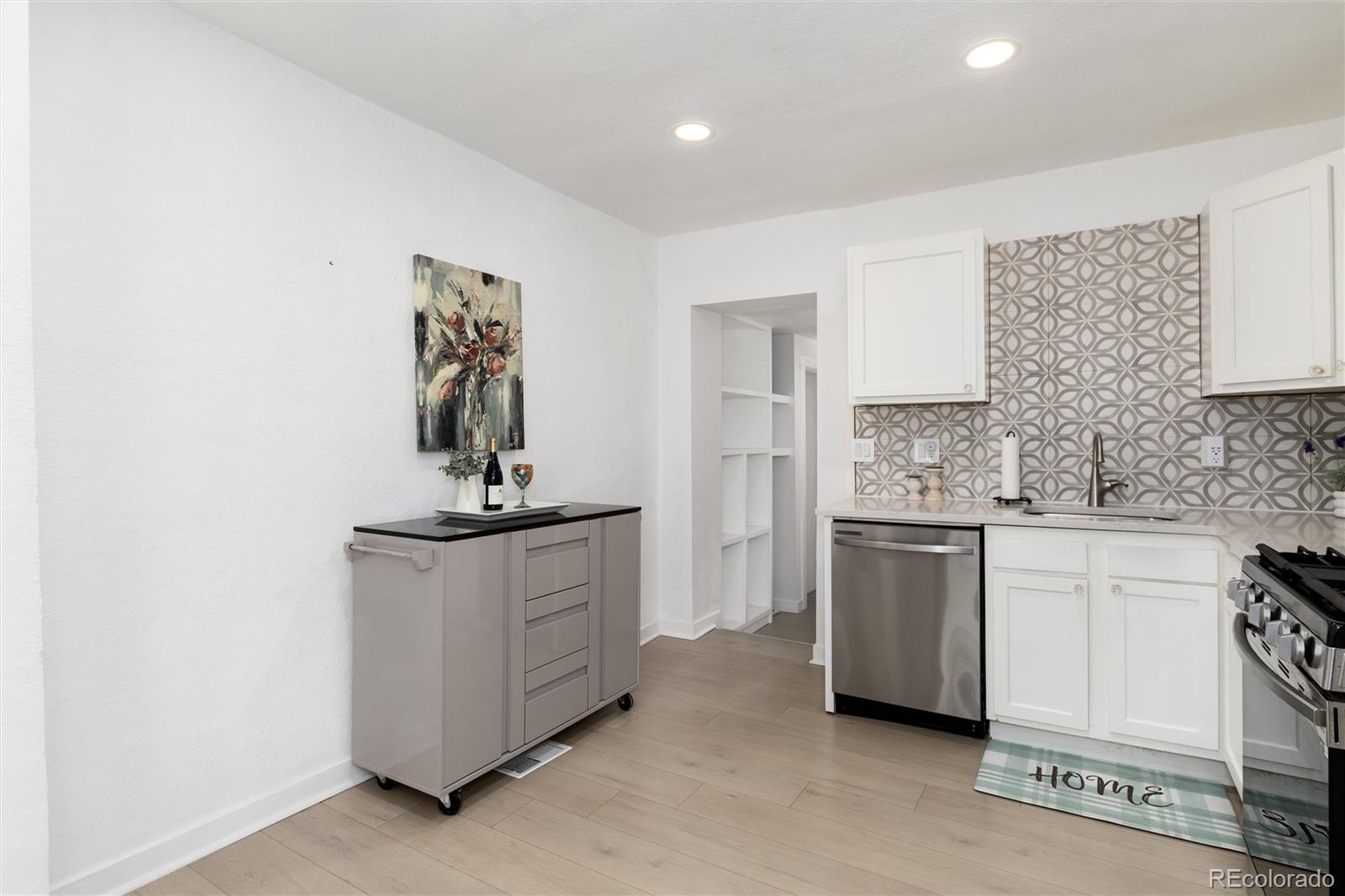 MLS Image #11 for 6005 e iowa avenue,denver, Colorado