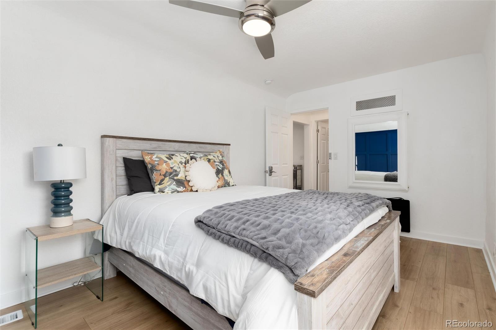 MLS Image #14 for 6005 e iowa avenue,denver, Colorado