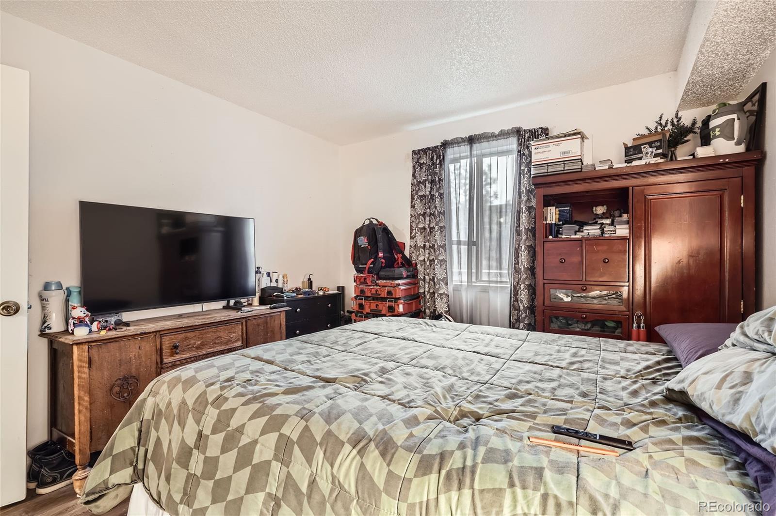 MLS Image #21 for 1358 s irving street,denver, Colorado