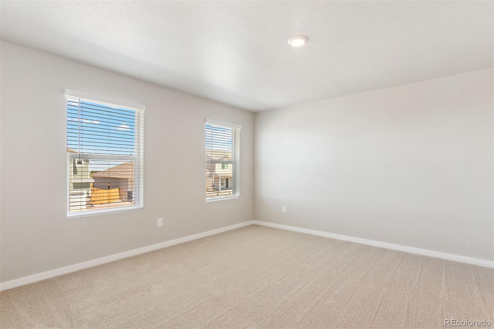 MLS Image #4 for 48299  shetland drive,bennett, Colorado