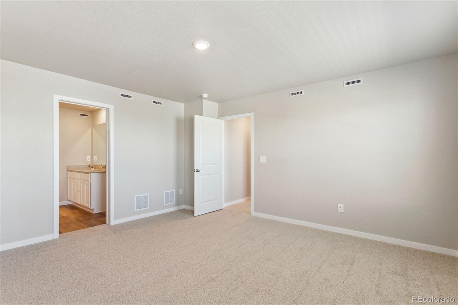 MLS Image #6 for 48270  shetland drive,bennett, Colorado