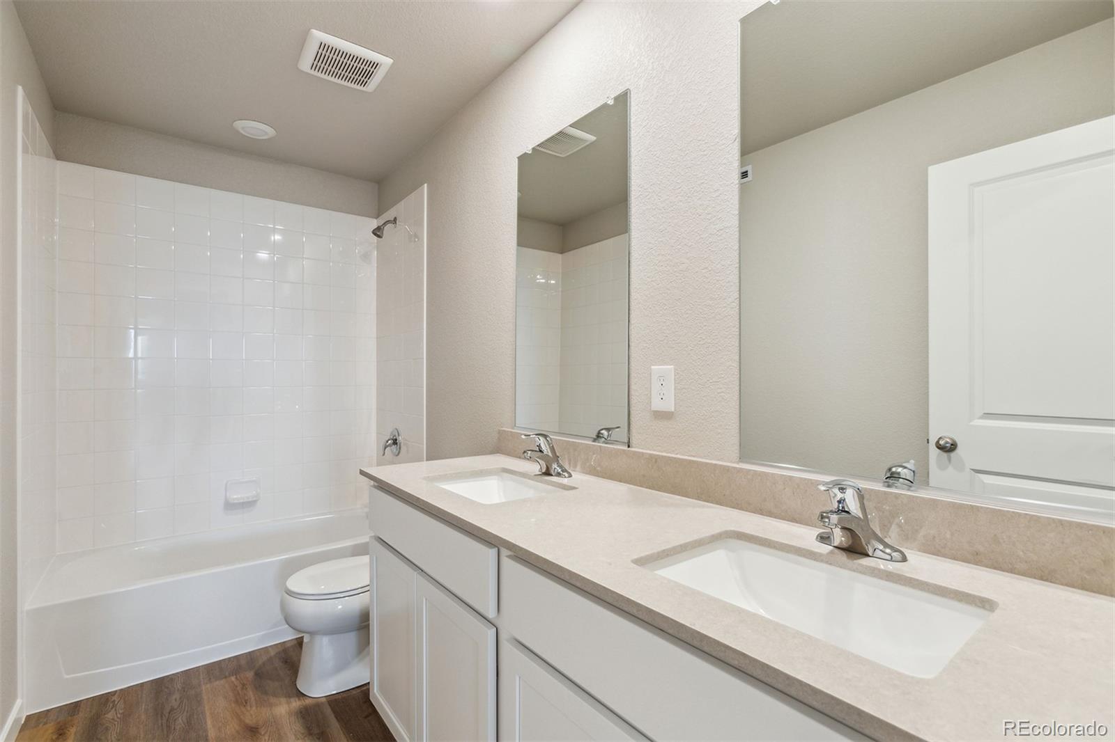 MLS Image #14 for 48295  shetland drive,bennett, Colorado