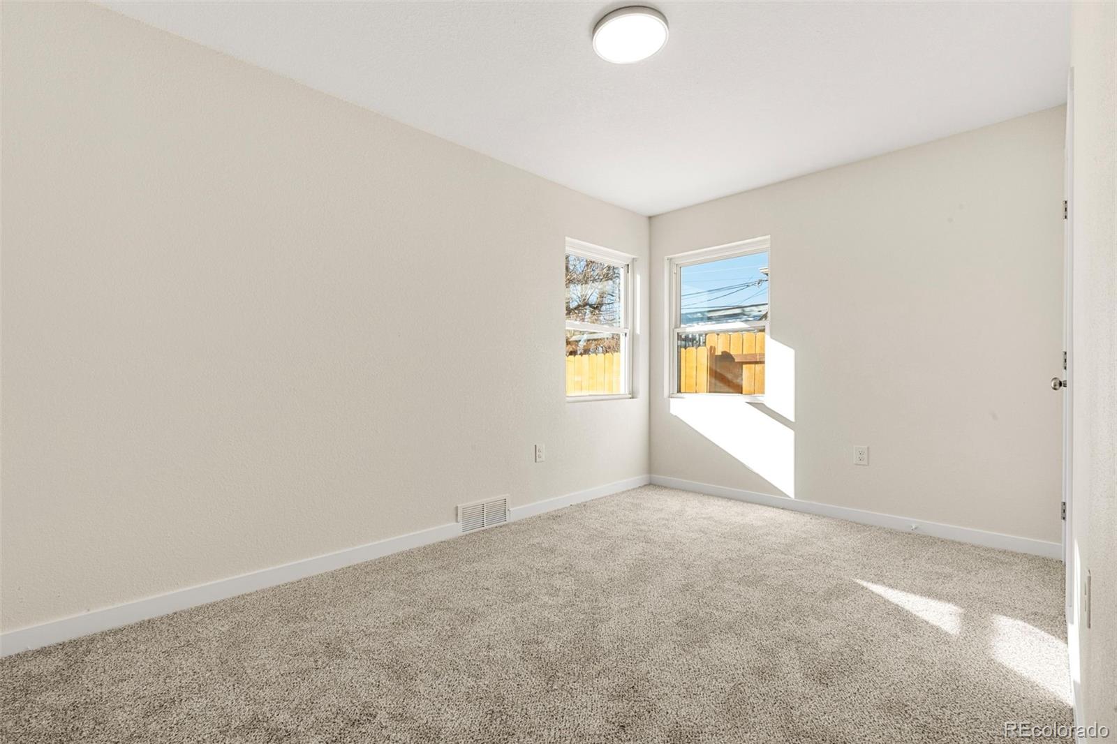 MLS Image #12 for 1073  galena street,aurora, Colorado