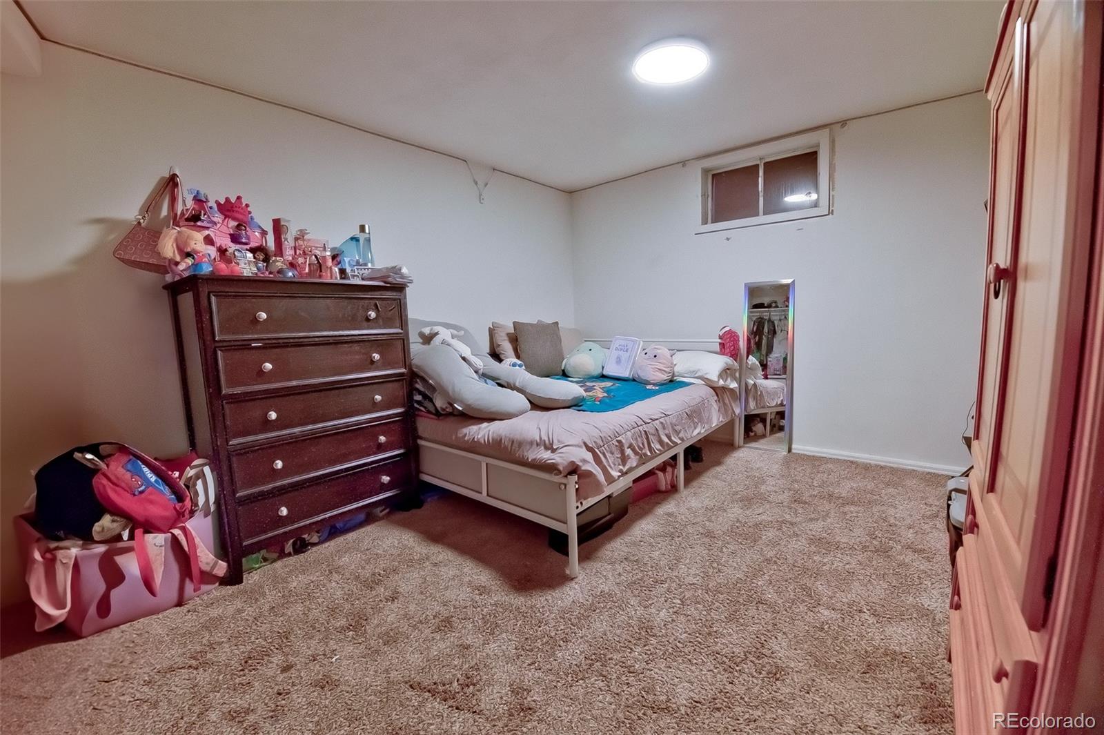 MLS Image #17 for 8520  franklin drive,denver, Colorado