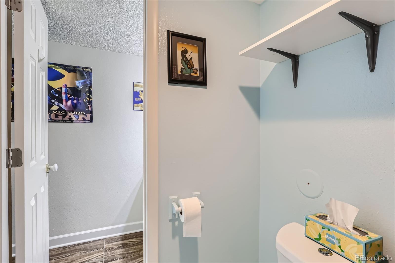 MLS Image #20 for 3141 s tamarac drive,denver, Colorado