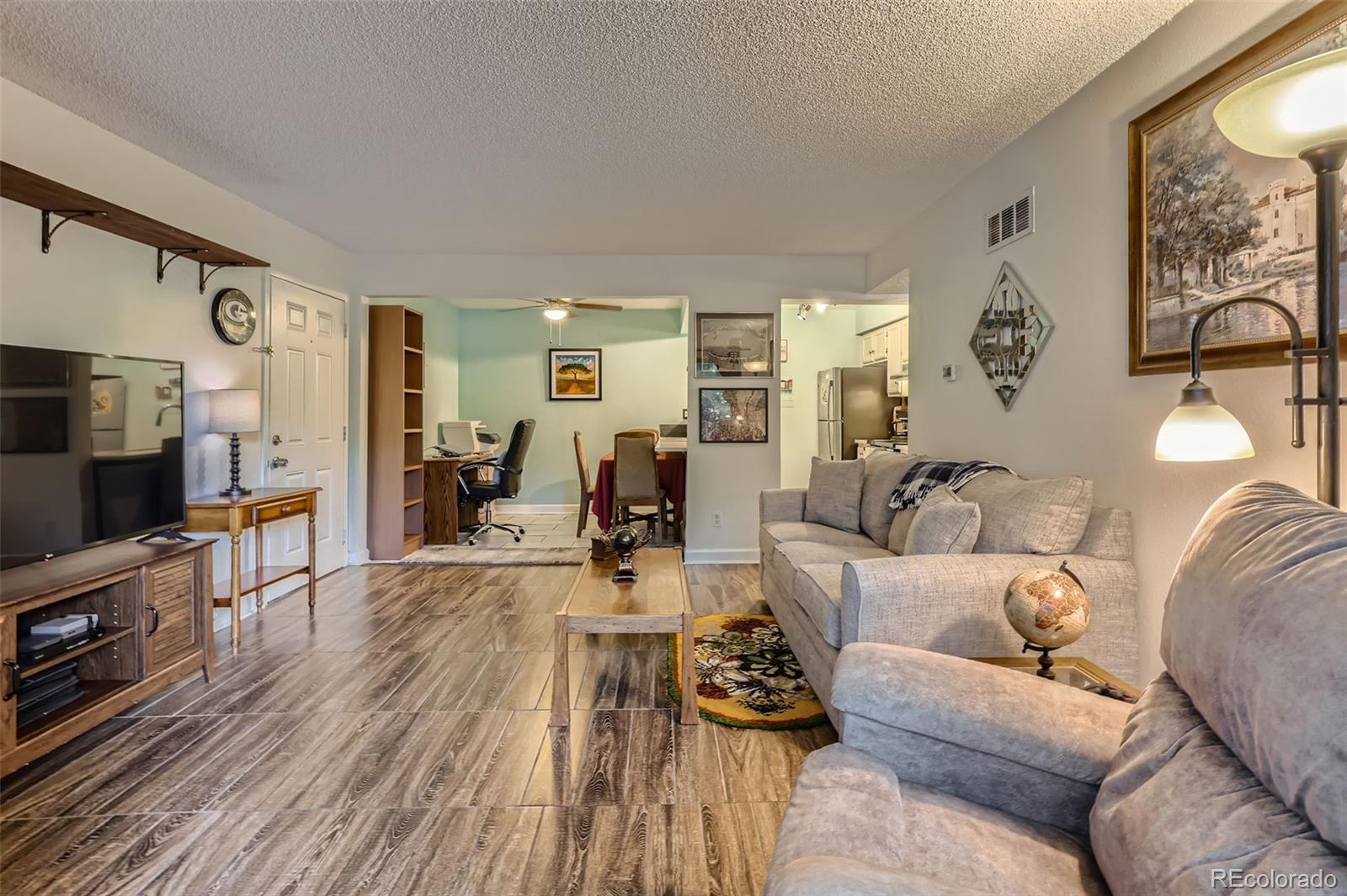 MLS Image #8 for 3141 s tamarac drive,denver, Colorado