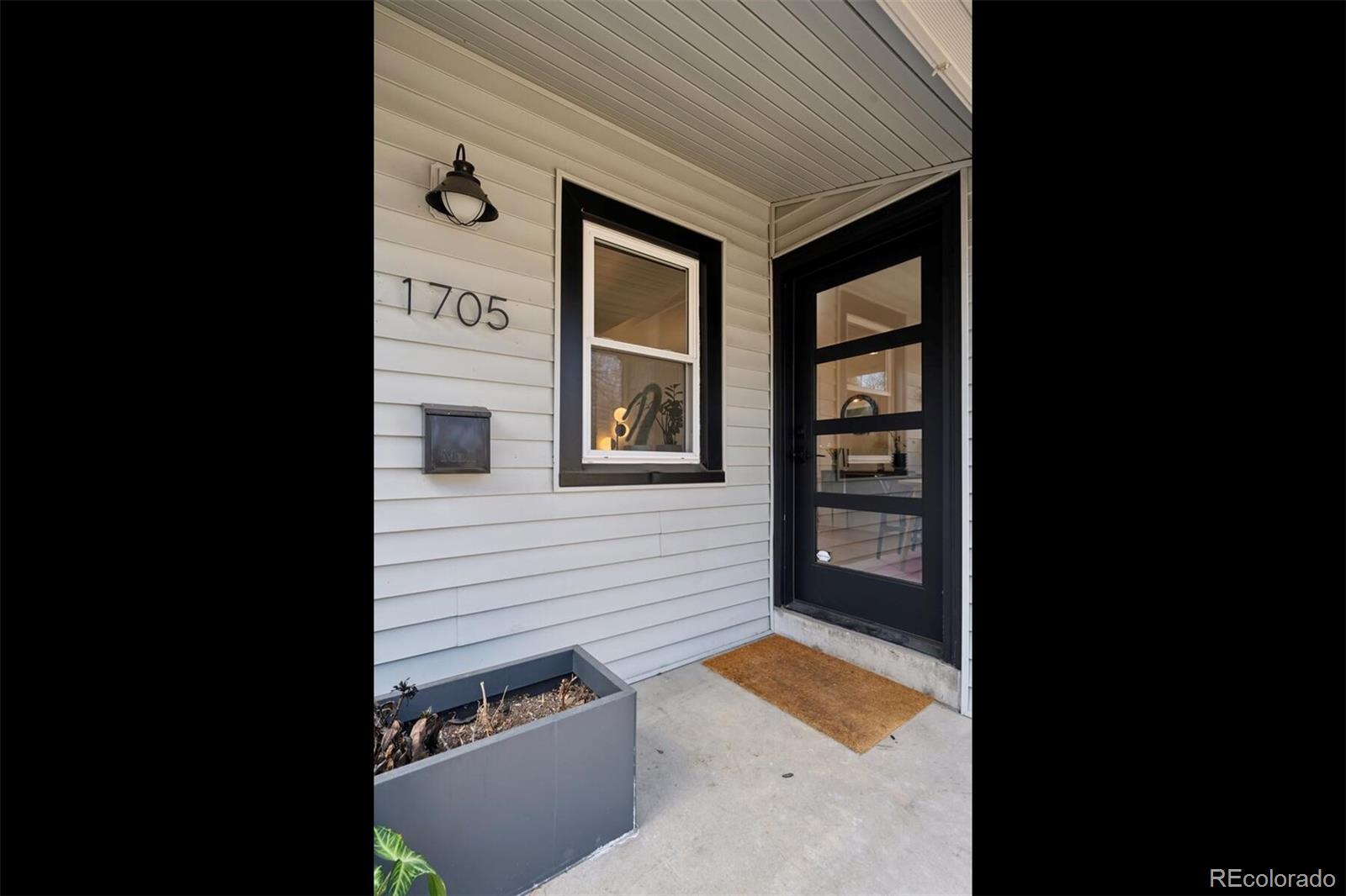 MLS Image #4 for 1705 s downing street,denver, Colorado