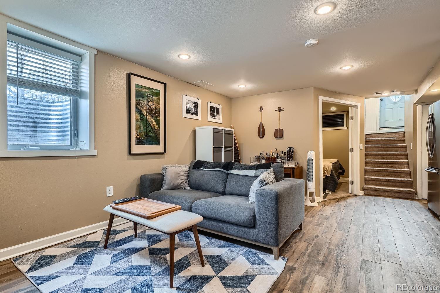 MLS Image #23 for 201 s logan street,denver, Colorado