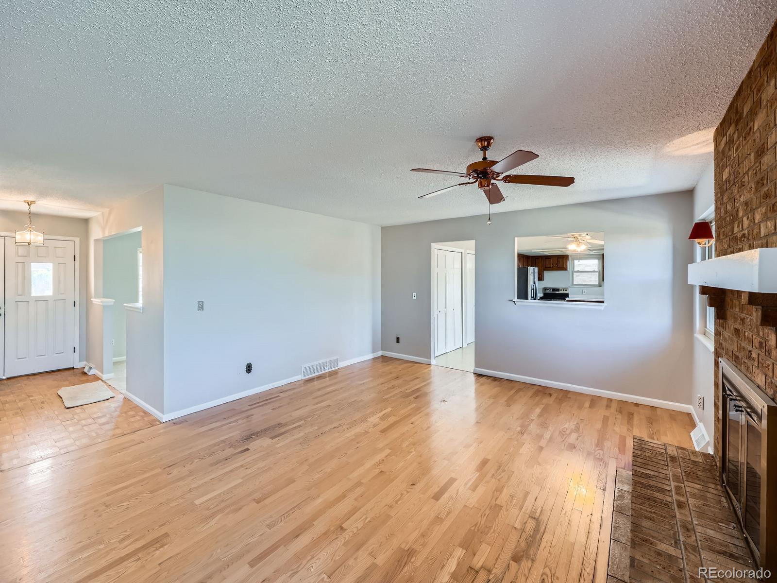 MLS Image #4 for 1467 s kenton street,aurora, Colorado