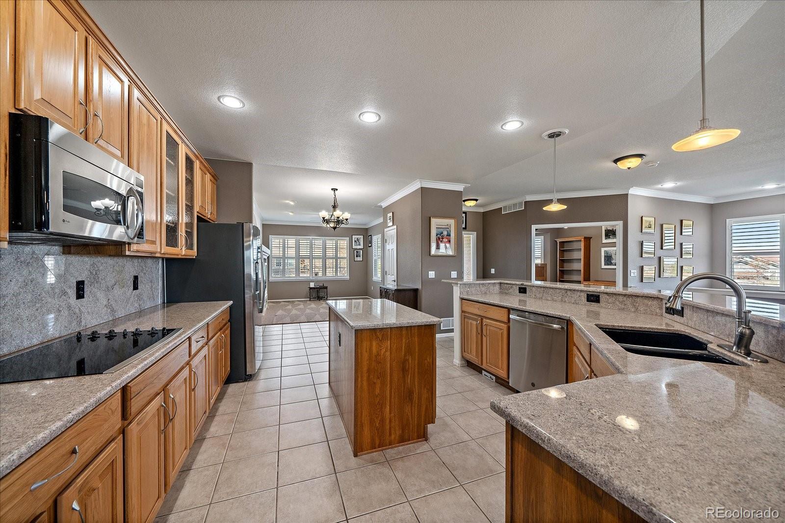 MLS Image #9 for 21753 e heritage parkway,aurora, Colorado