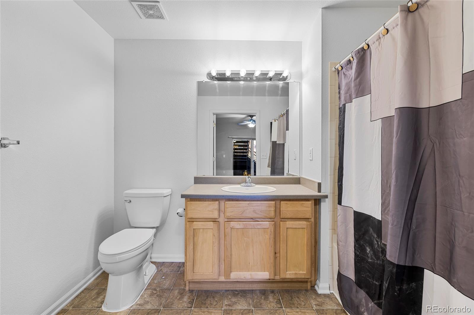 MLS Image #23 for 2502 s bahama circle,aurora, Colorado