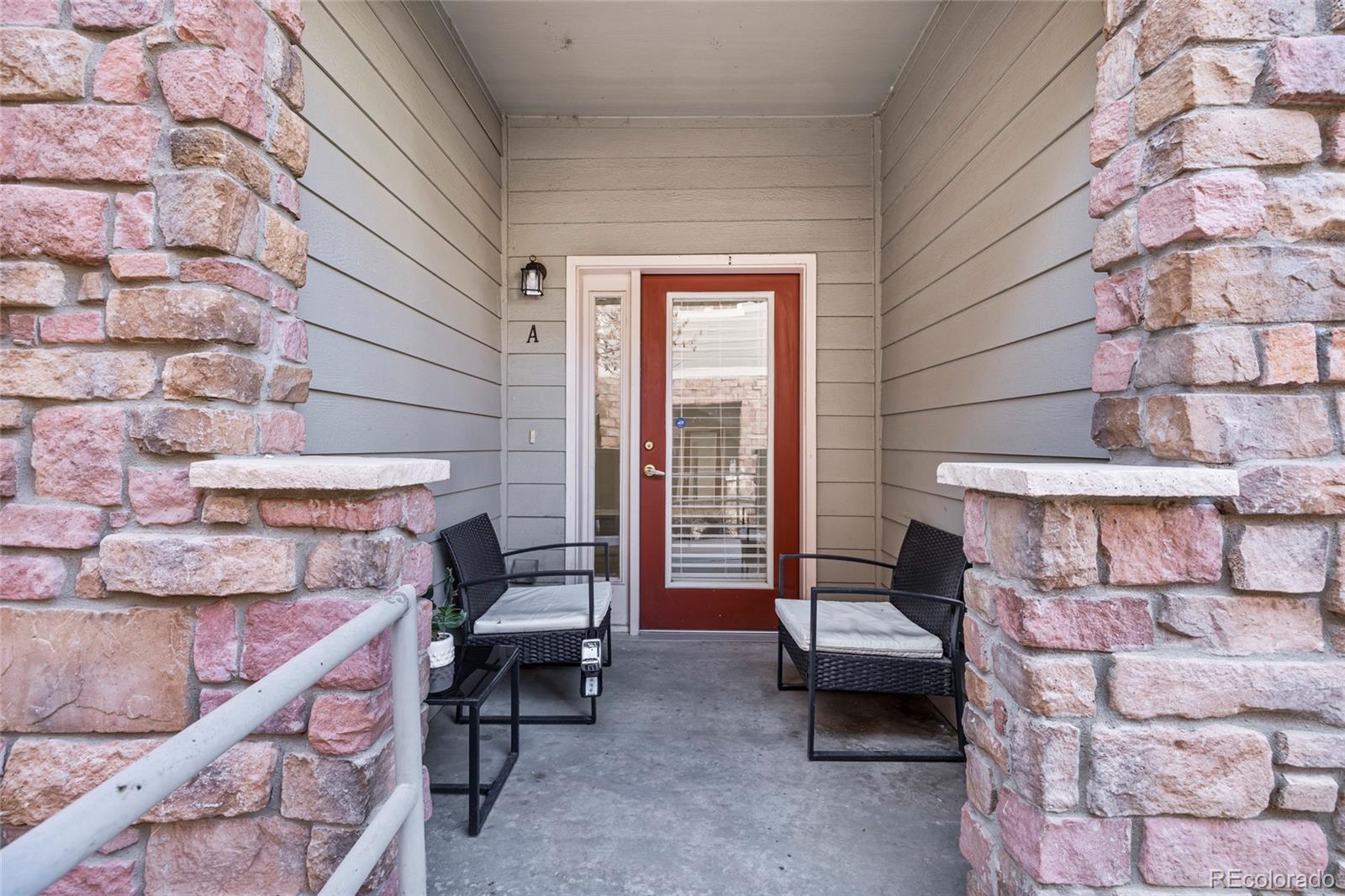 MLS Image #3 for 2502 s bahama circle,aurora, Colorado