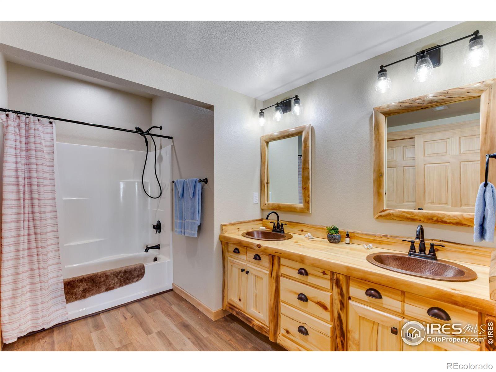 MLS Image #37 for 3535  eagle ridge road,longmont, Colorado