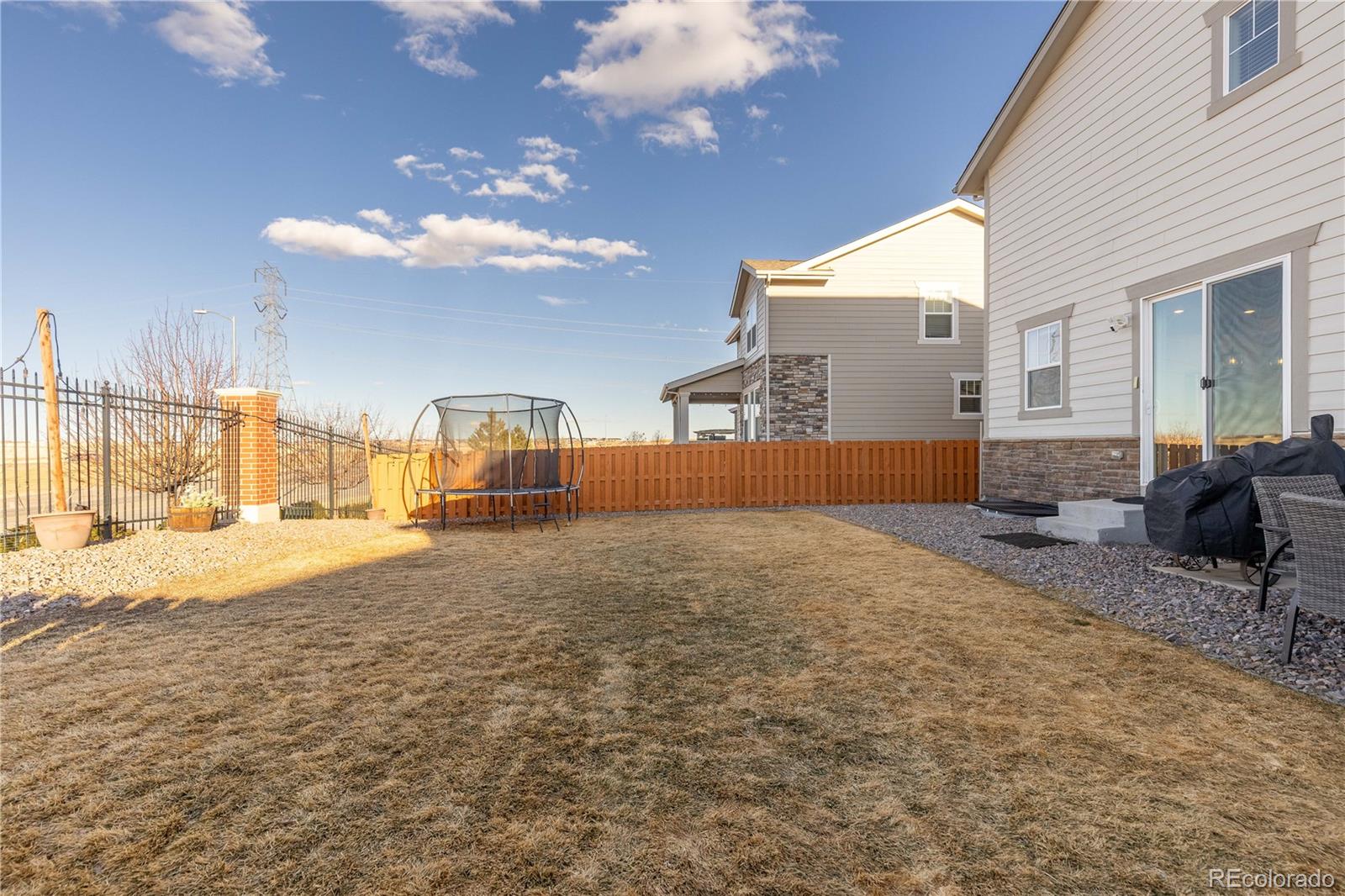 MLS Image #26 for 26361 e 5th place,aurora, Colorado