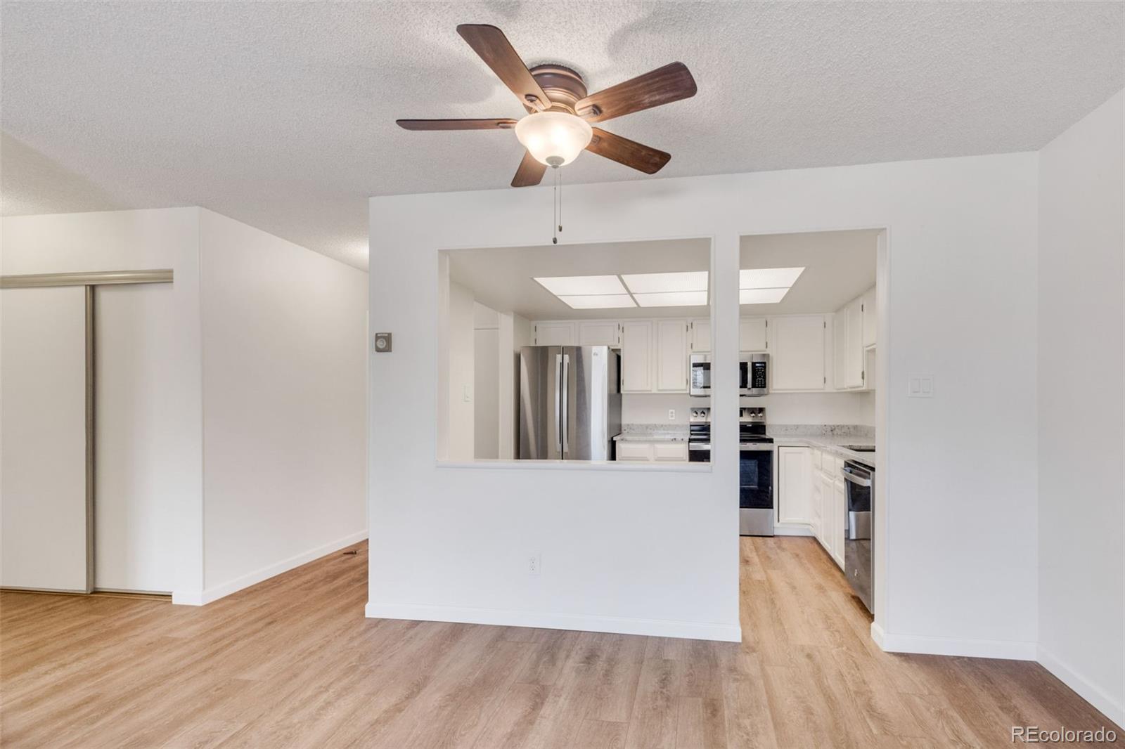 MLS Image #5 for 13992 e marina drive 109,aurora, Colorado