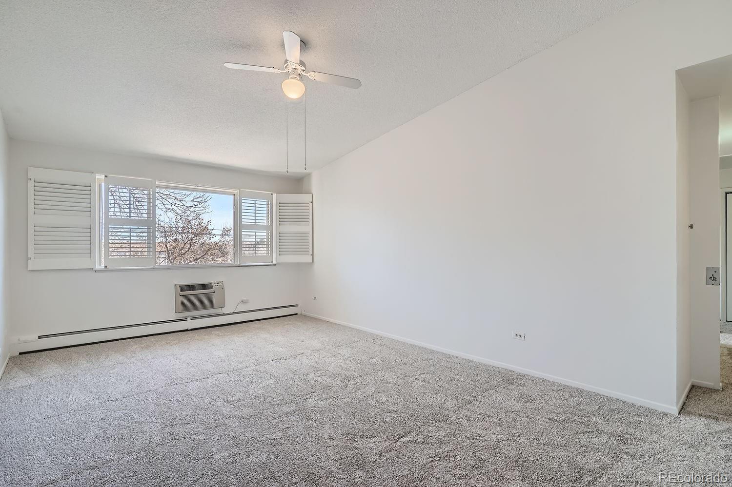 MLS Image #13 for 650 s clinton street,denver, Colorado