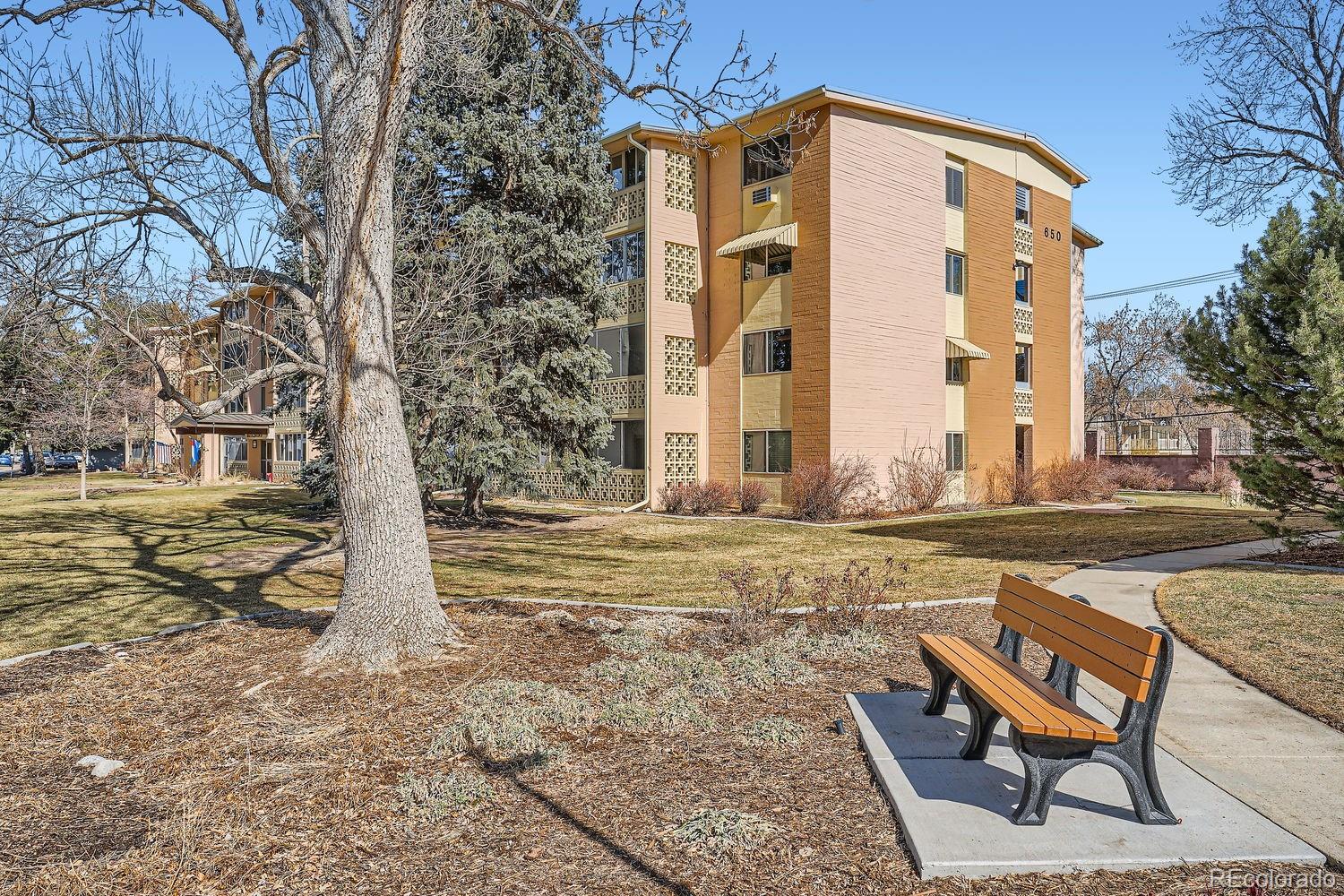 MLS Image #22 for 650 s clinton street,denver, Colorado