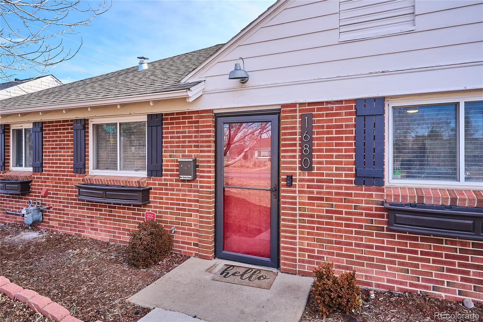 MLS Image #2 for 1680  syracuse street,denver, Colorado