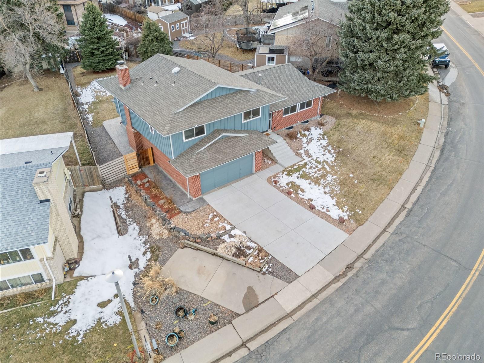 MLS Image #3 for 1513 s beech street,lakewood, Colorado