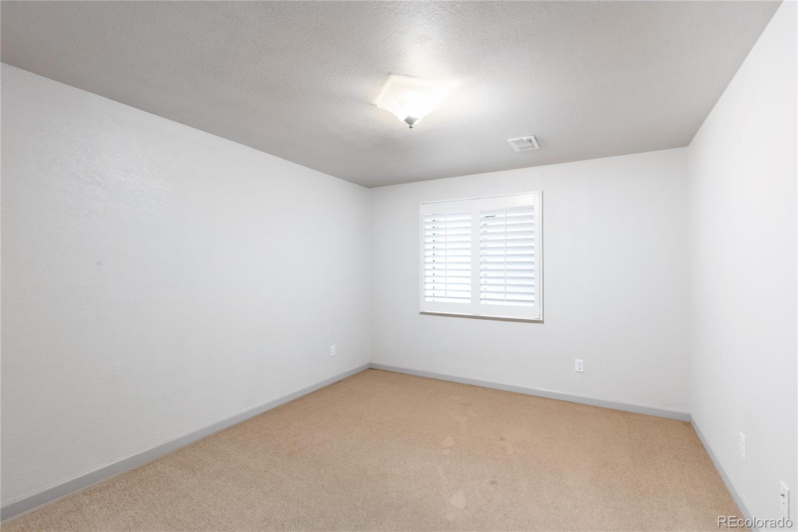 MLS Image #31 for 1832 s tamarac street,denver, Colorado