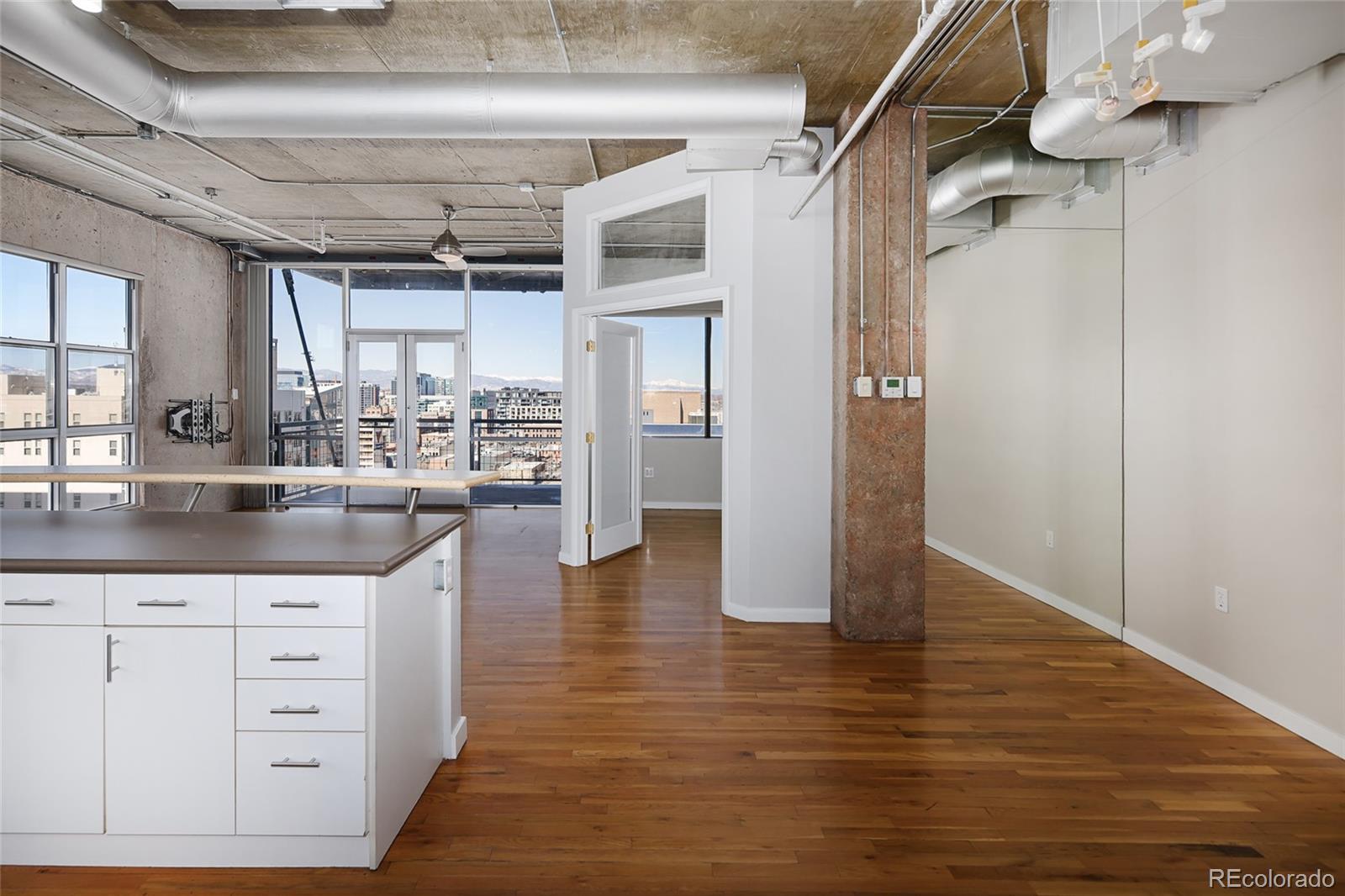 MLS Image #10 for 2020  arapahoe street 1130,denver, Colorado