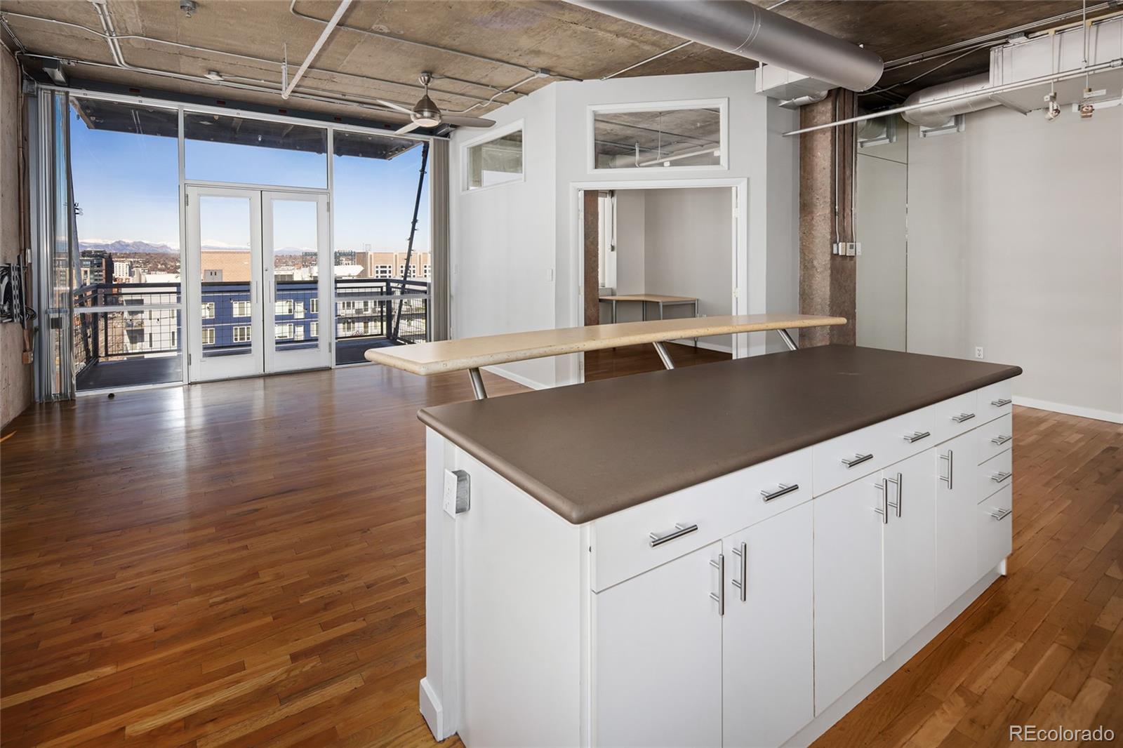 MLS Image #11 for 2020  arapahoe street 1130,denver, Colorado