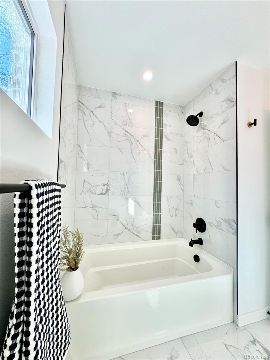 MLS Image #32 for 1559 s forest street,denver, Colorado