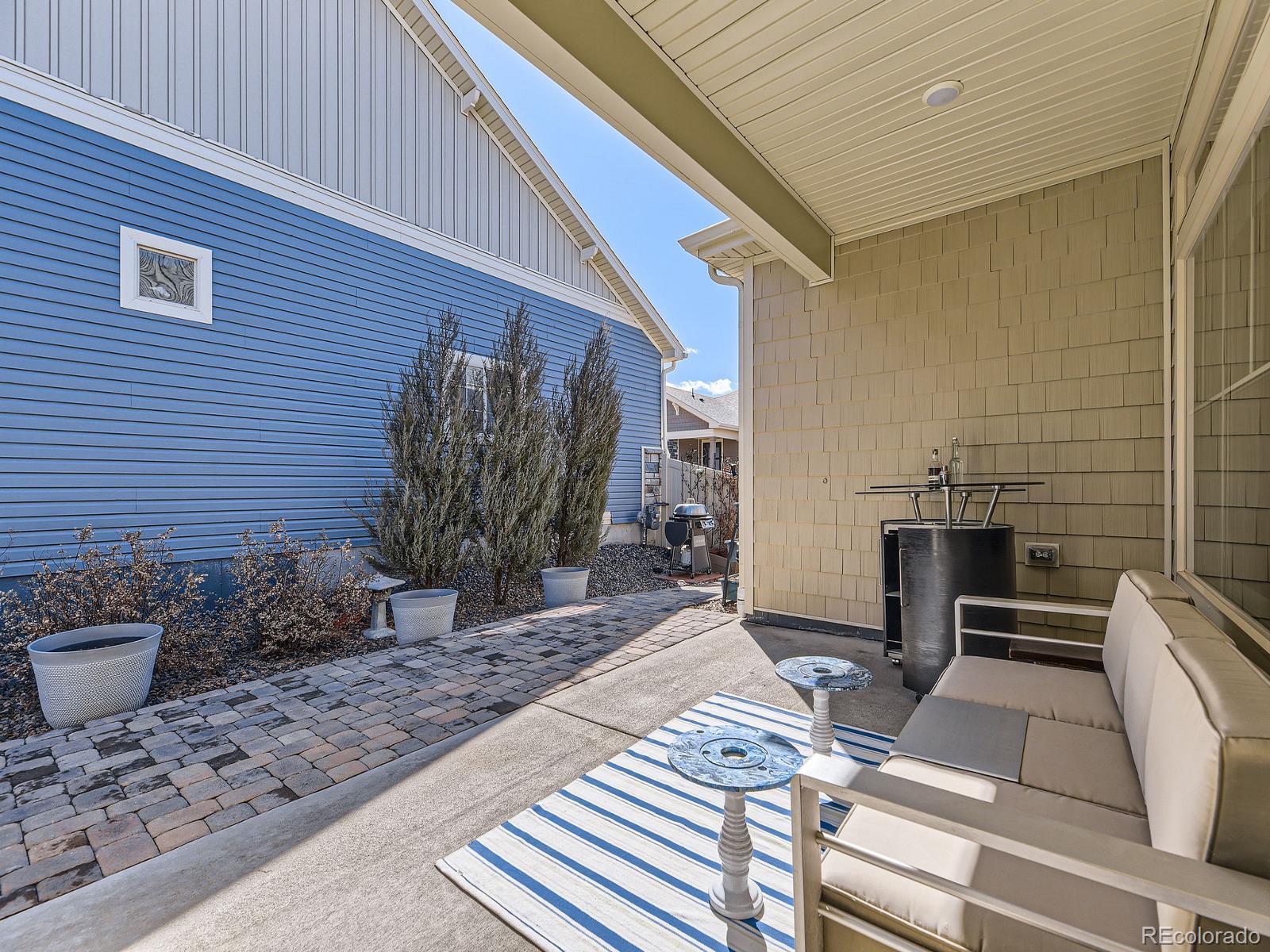 MLS Image #26 for 20370 e 52nd avenue,denver, Colorado