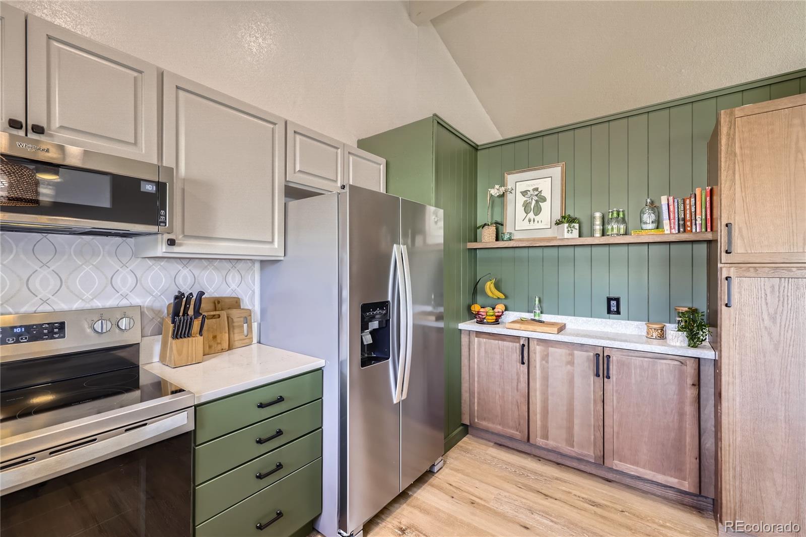 MLS Image #11 for 2923 w bryant circle,littleton, Colorado