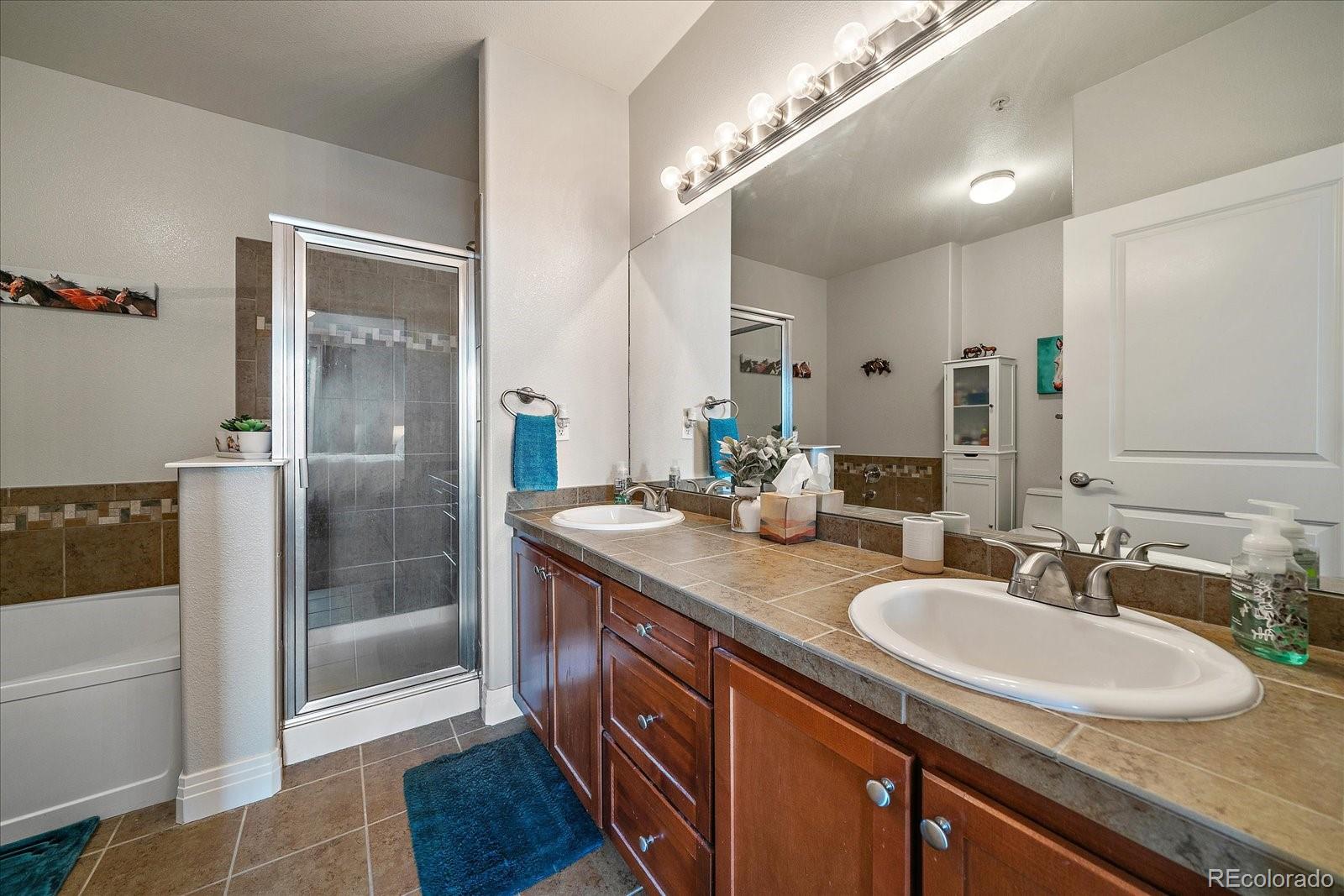 MLS Image #11 for 9019 e panorama circle,englewood, Colorado