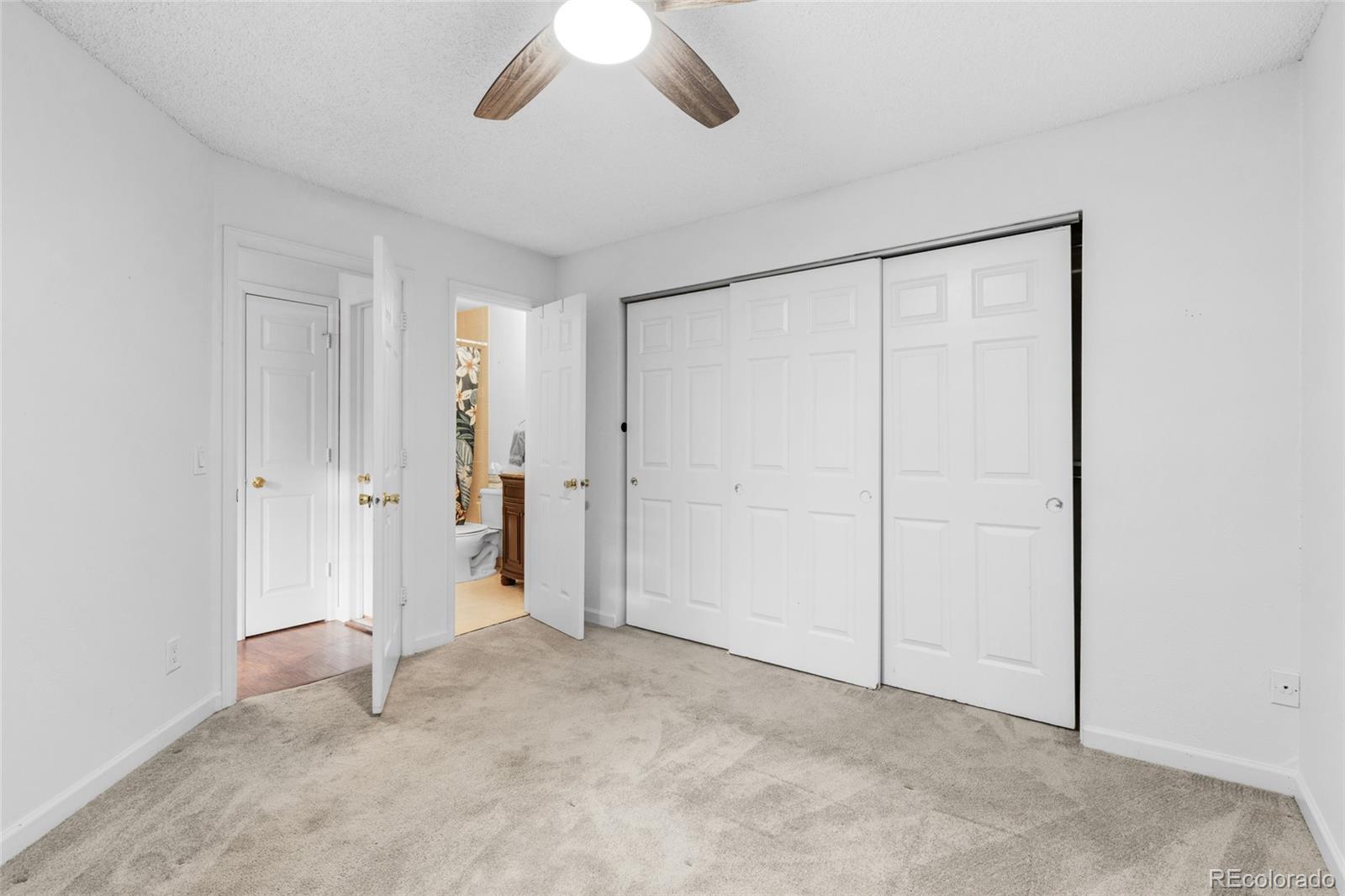 MLS Image #10 for 980 s dahlia street a,denver, Colorado