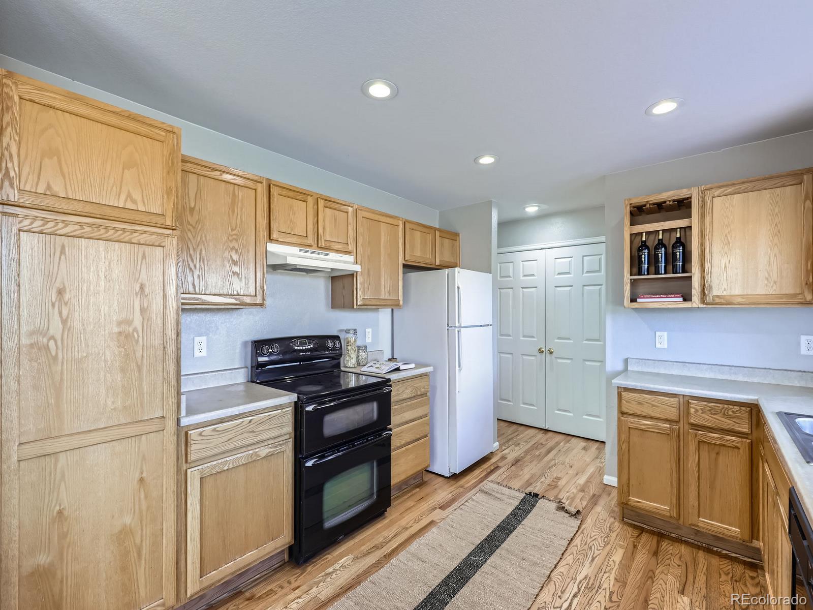 MLS Image #8 for 15047 e 50th drive,denver, Colorado