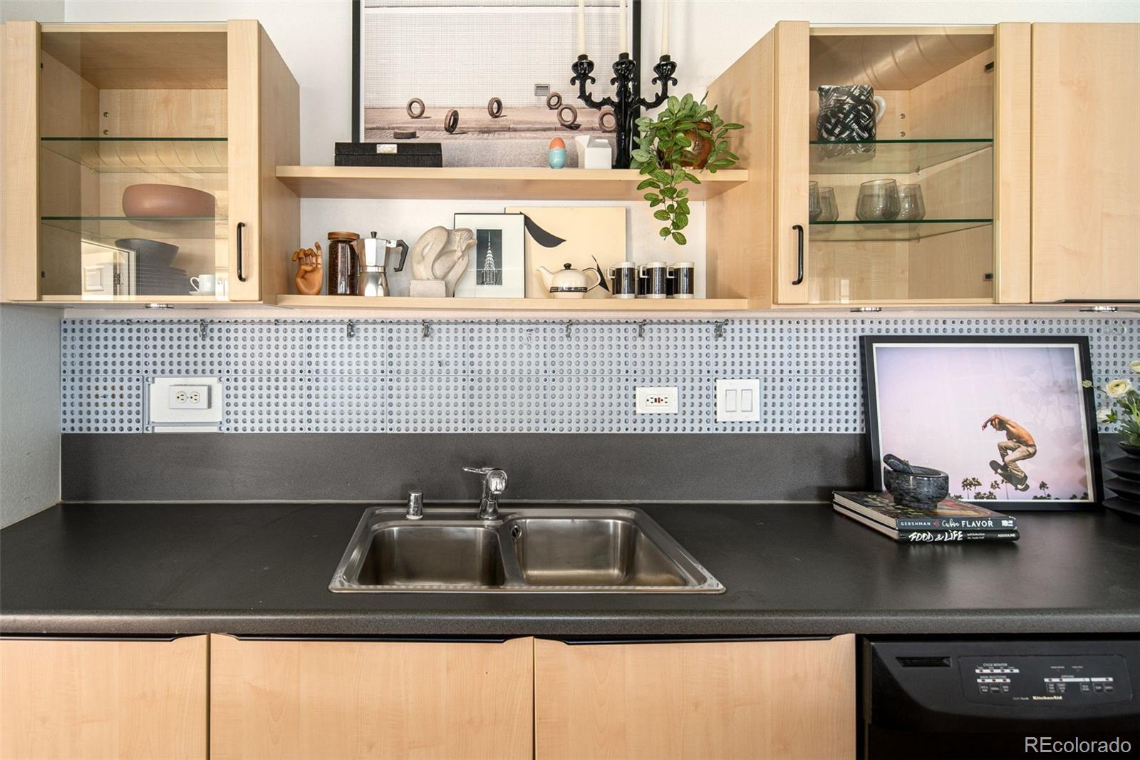 MLS Image #19 for 1499  blake street,denver, Colorado