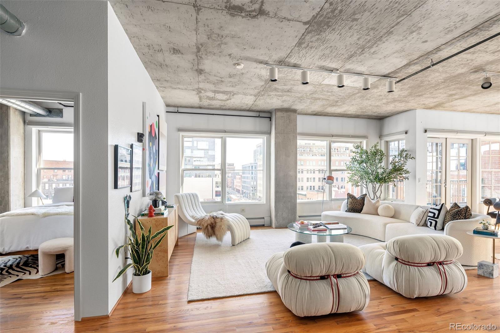 MLS Image #5 for 1499  blake street,denver, Colorado