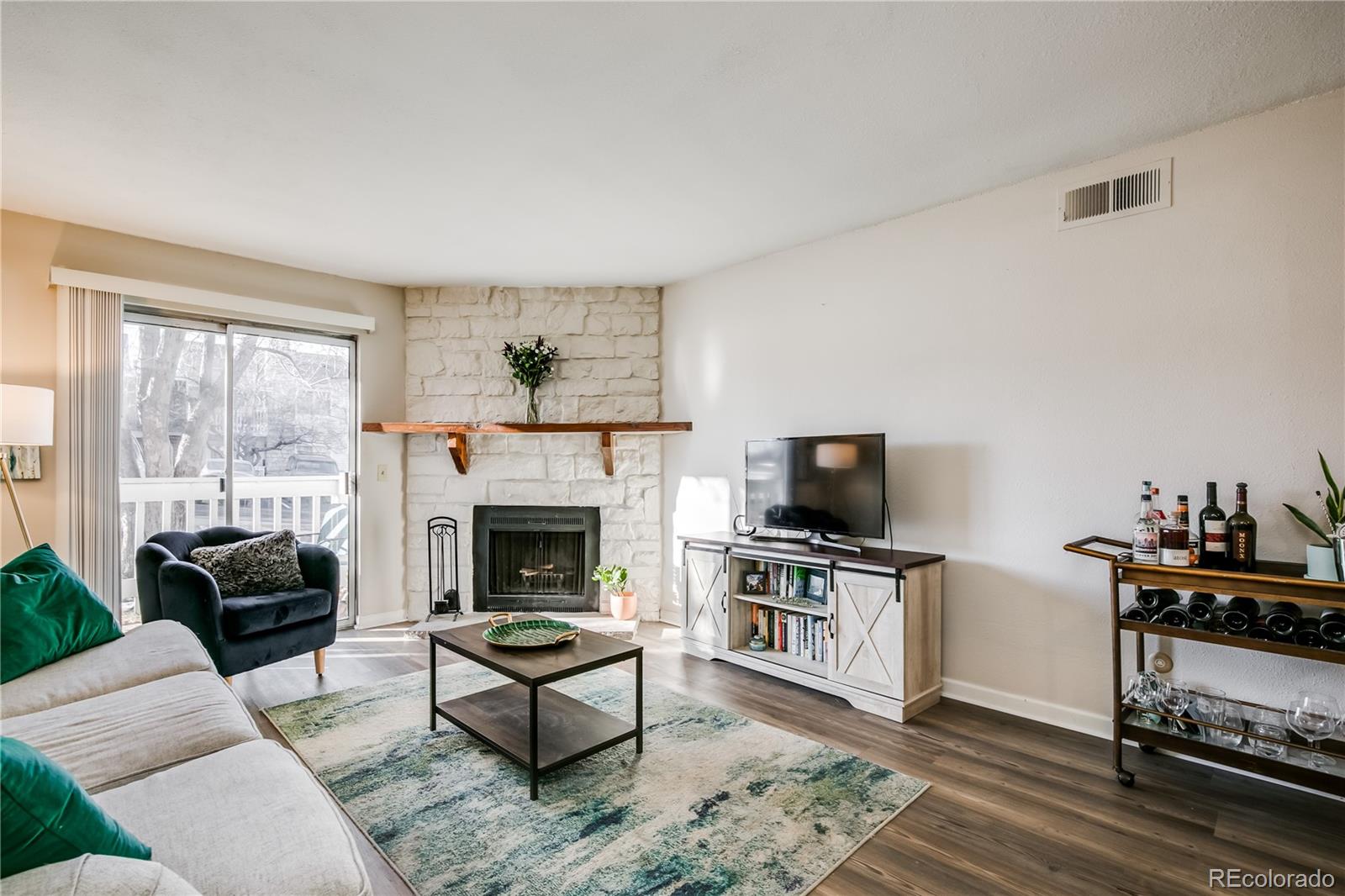 MLS Image #4 for 8555 s fairmount drive 107,denver, Colorado