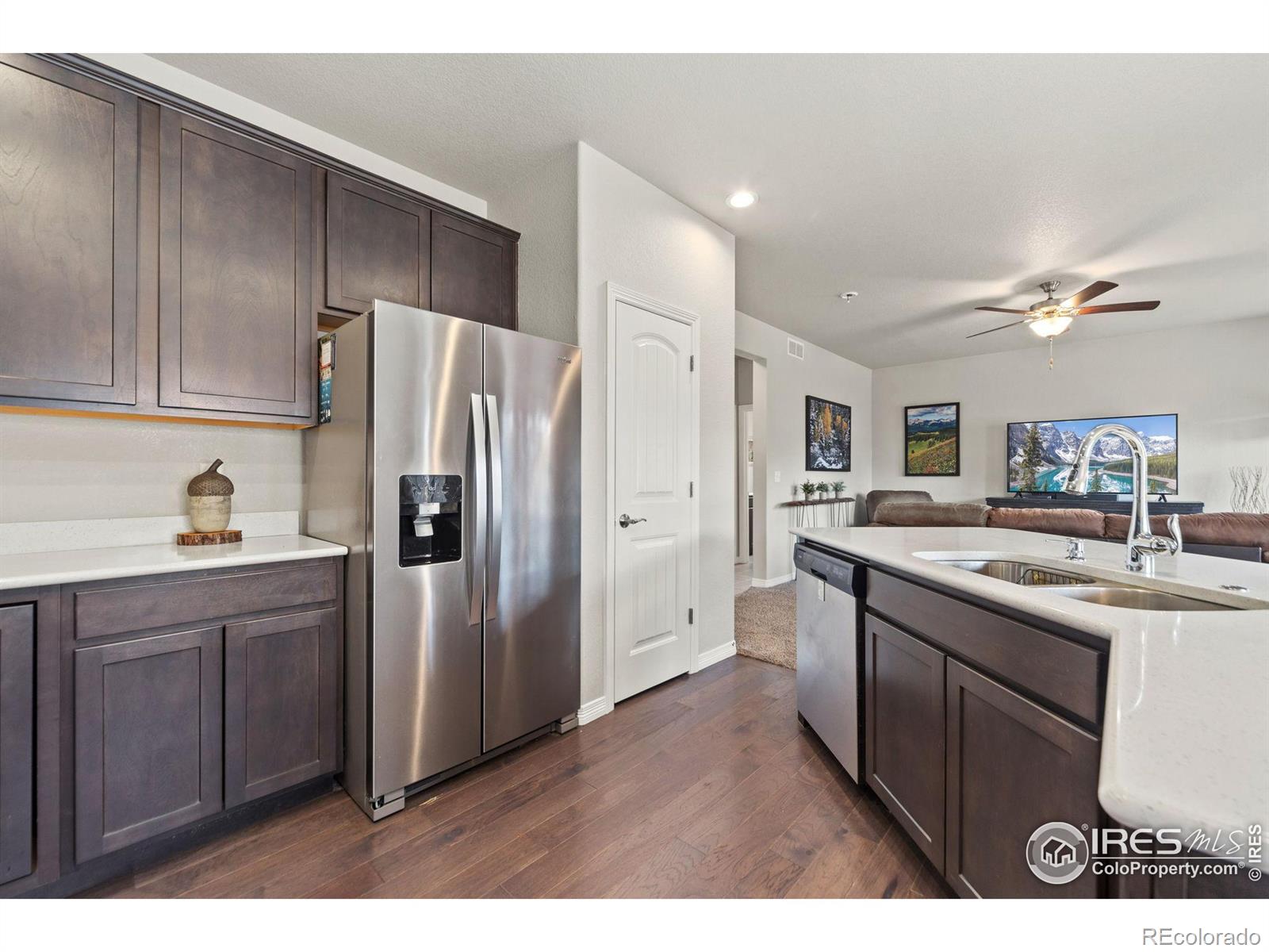 MLS Image #7 for 5473  segundo drive,loveland, Colorado