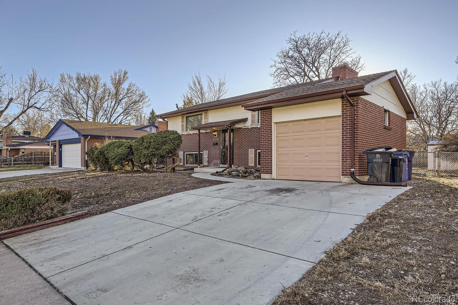 MLS Image #28 for 2925 s ingalls way,denver, Colorado