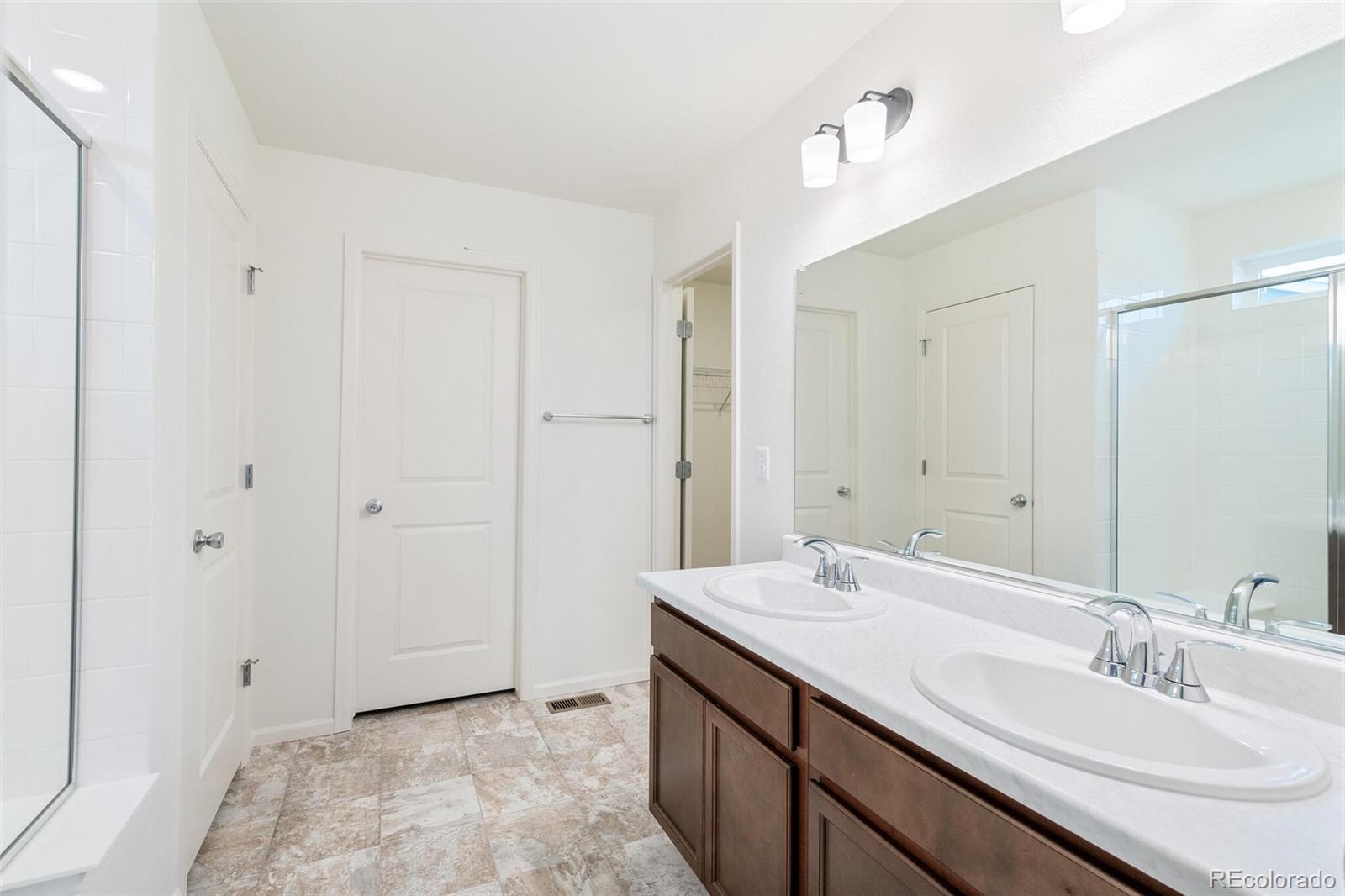 MLS Image #24 for 20630 e 58th avenue,aurora, Colorado